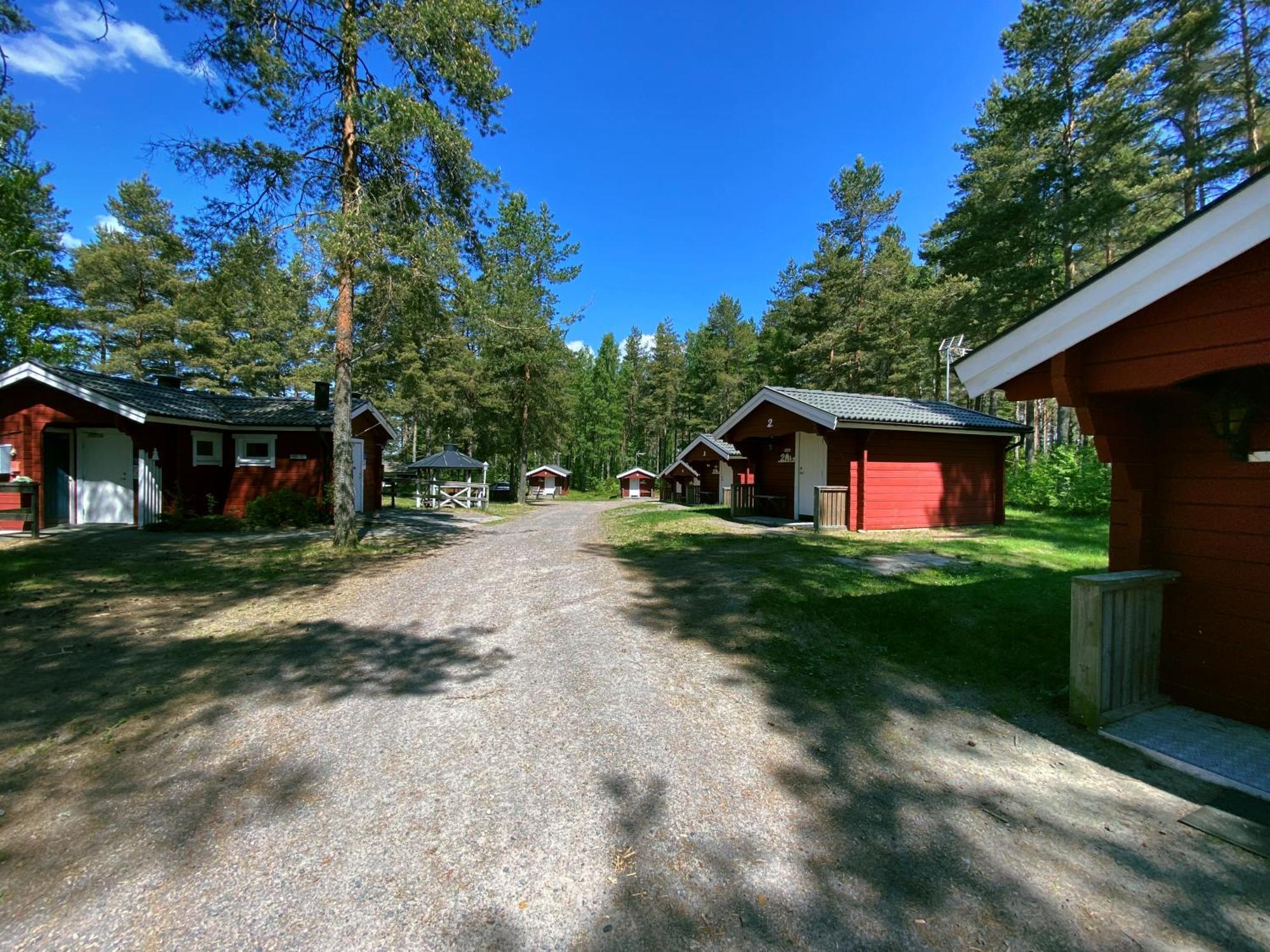 Hyltena Stugby Jonkoping Exterior photo