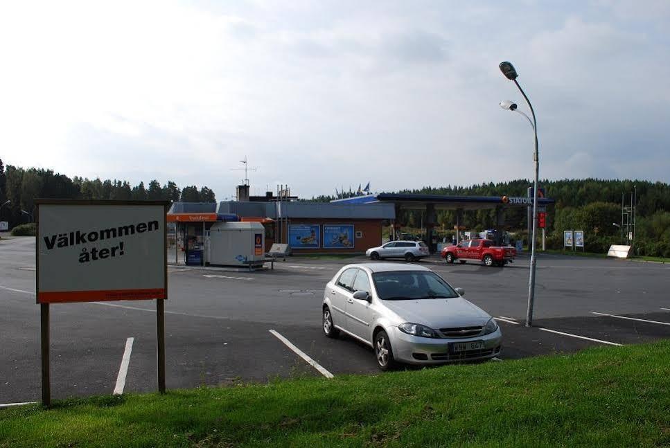 Hyltena Stugby Jonkoping Exterior photo